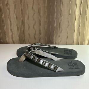 Ruehl No.925 Gray Sandals Flip Flops Women's 7 Metallic Accents Beading